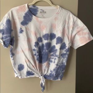 tie dye crop top hollister